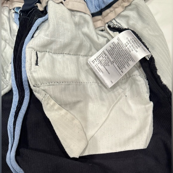 GAP boys navy blue adjustable waist corduroy pants- Size 12 Regular - Picture 10 of 15